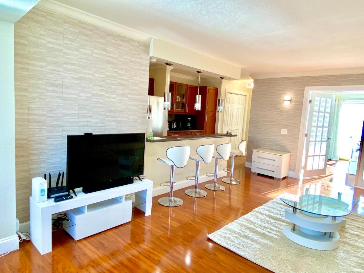 Deluxe Waterfront One Bedroom Apartment With Miami Skyline View, Free Parking 5 Mins Drive To מיאמי ביץ' מראה חיצוני תמונה