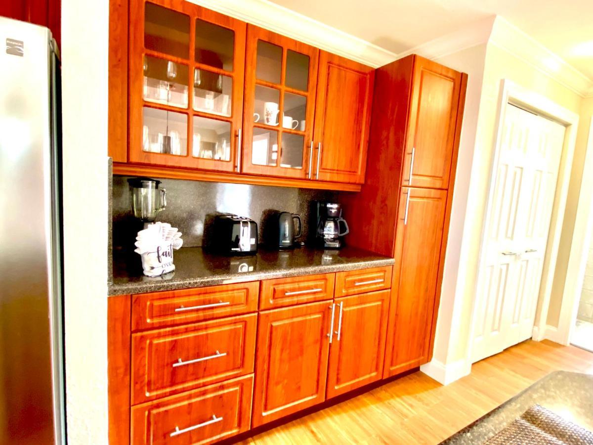 Deluxe Waterfront One Bedroom Apartment With Miami Skyline View, Free Parking 5 Mins Drive To מיאמי ביץ' מראה חיצוני תמונה